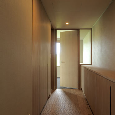 寝室への廊下
